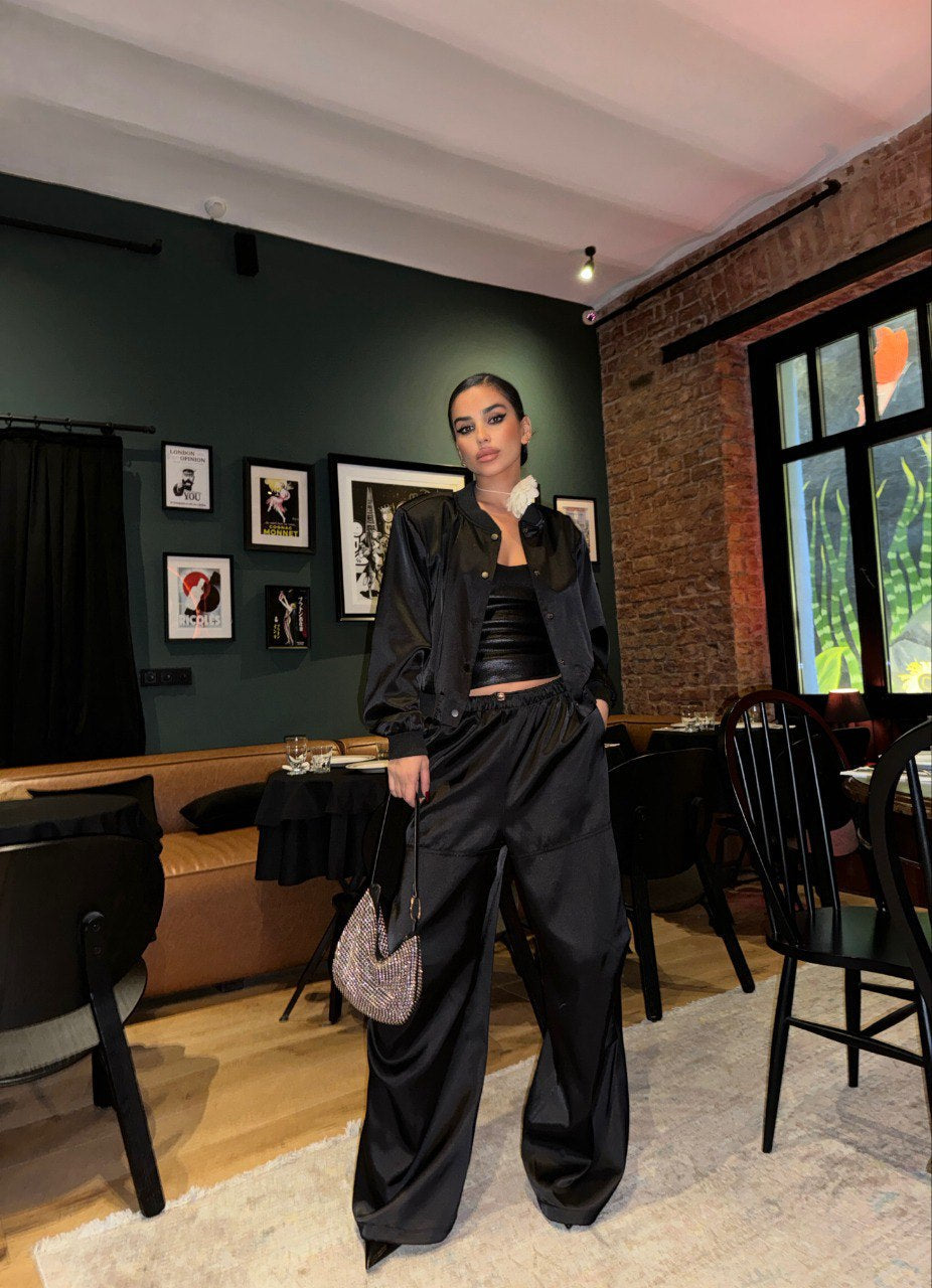 Chic Black Designer Ensemble - Contemporary Crop Top and Wide-Leg Pants